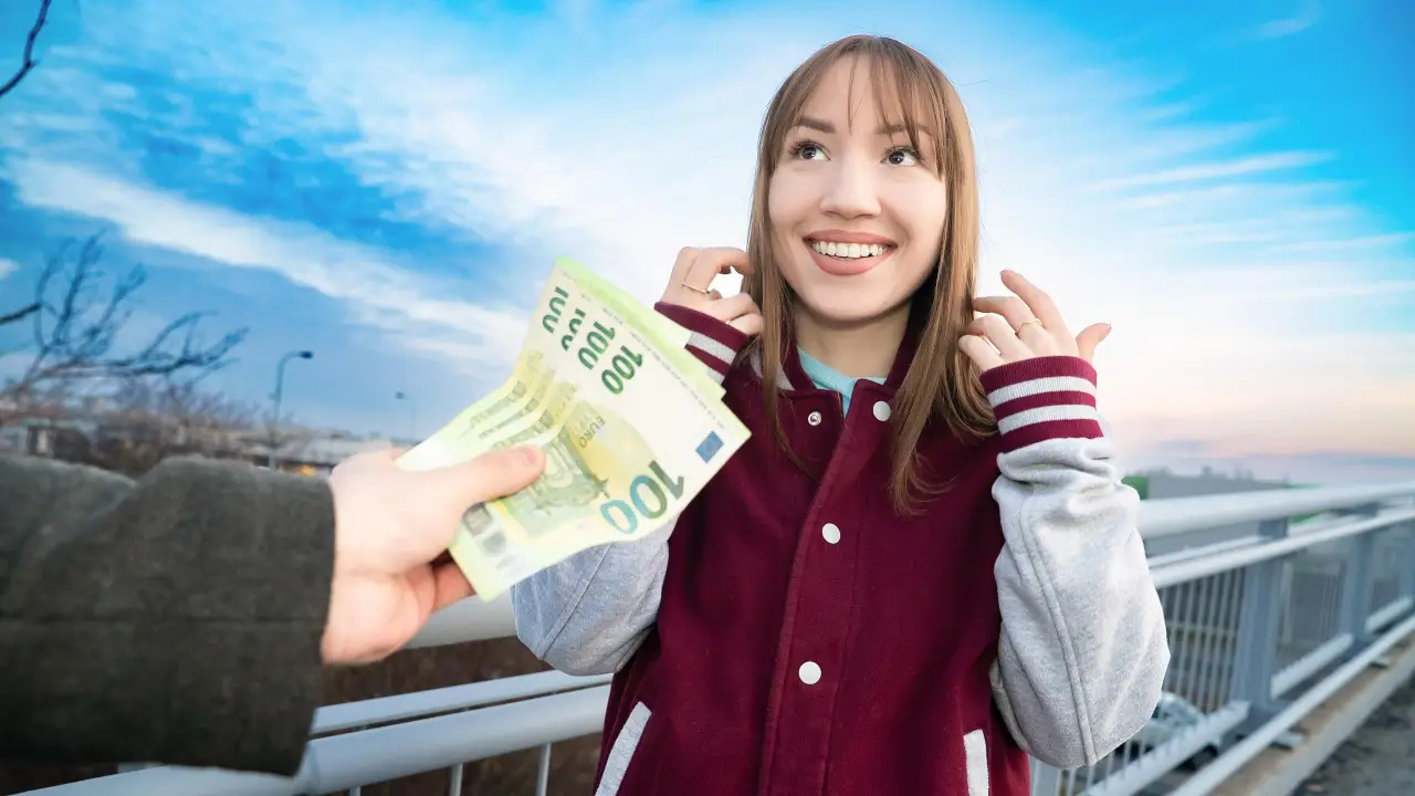 PublicAgent New Porn Video Kate Quinn Dance for me Kate